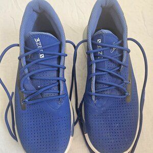 Size 6.5 Youth (GS) - Under Armour Steph Curry 3ZER0 3 Low Royal